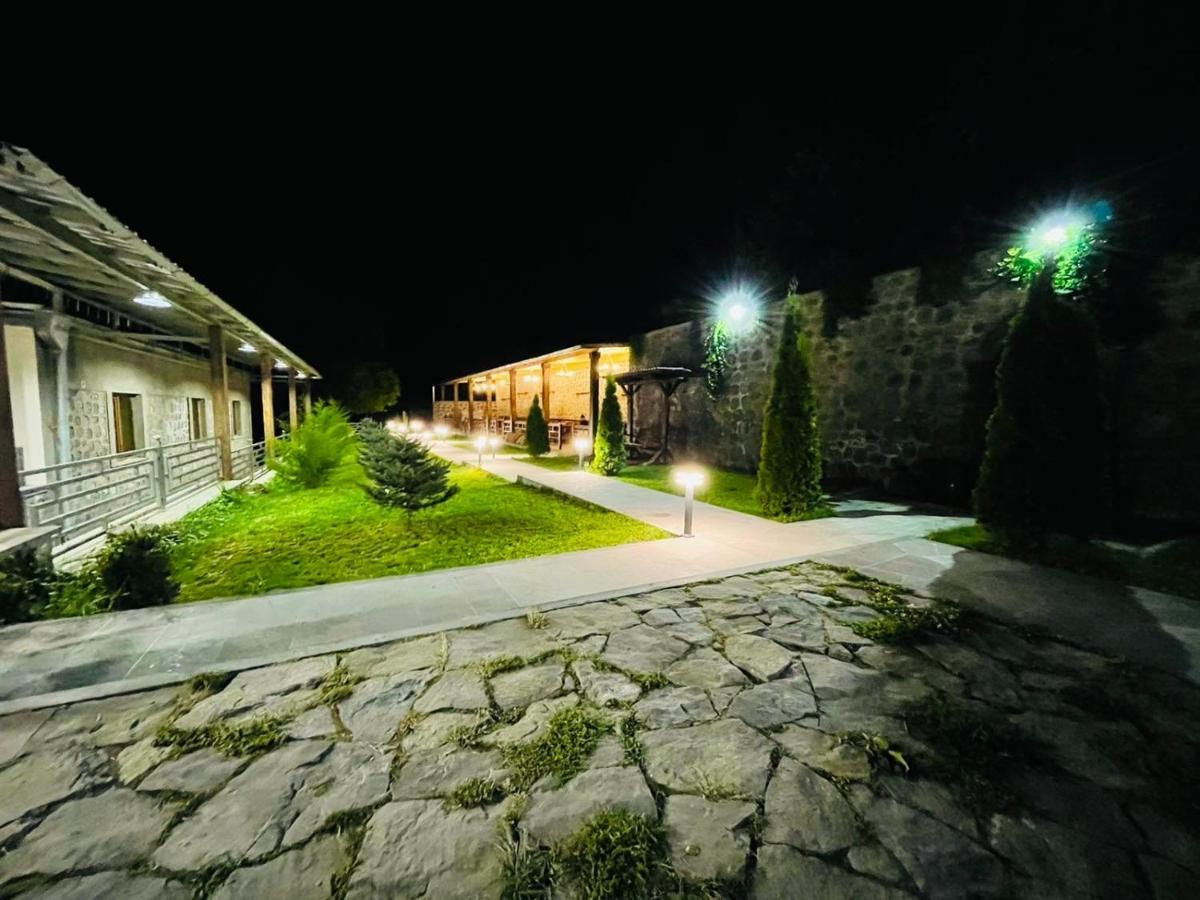 Lara Hotel Goris Zewnętrze zdjęcie