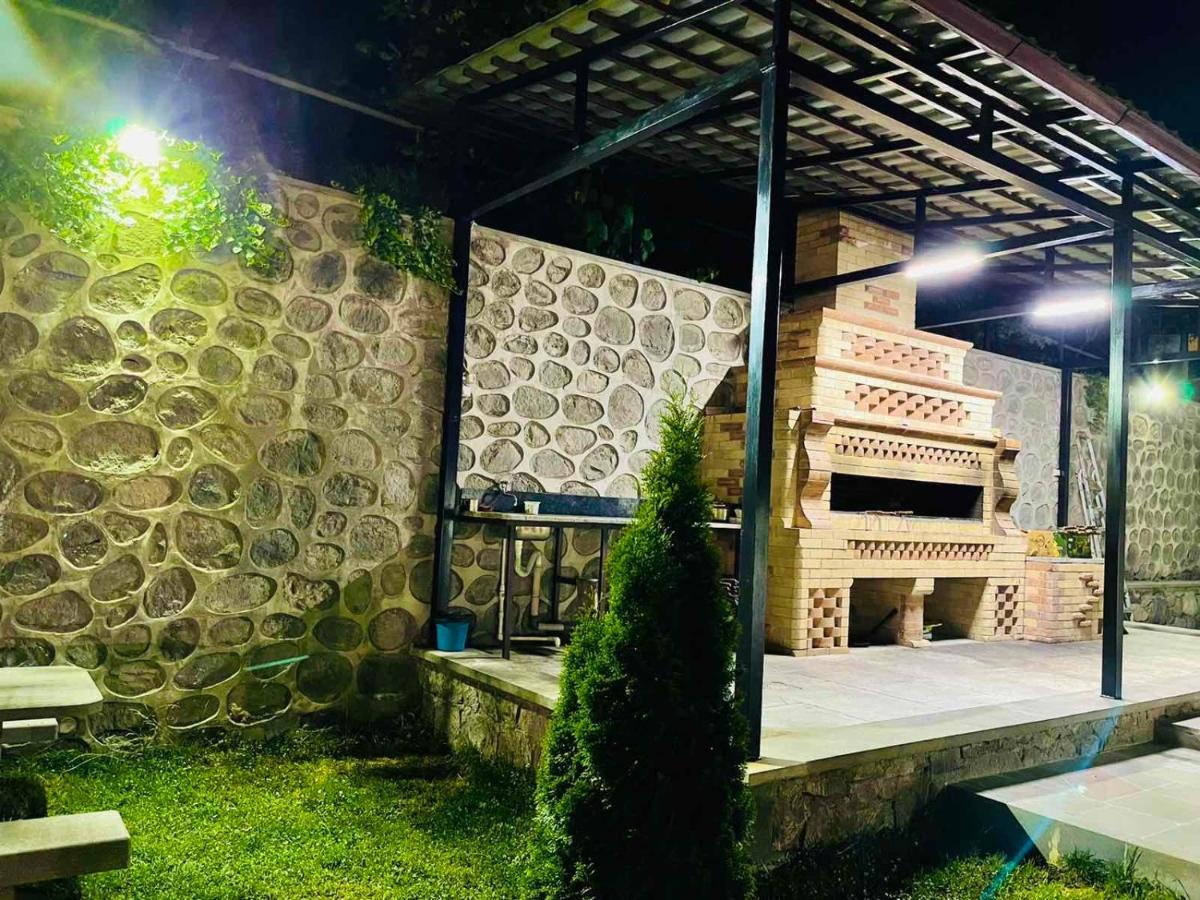 Lara Hotel Goris Zewnętrze zdjęcie