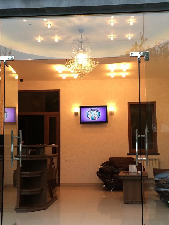Lara Hotel Goris Zewnętrze zdjęcie