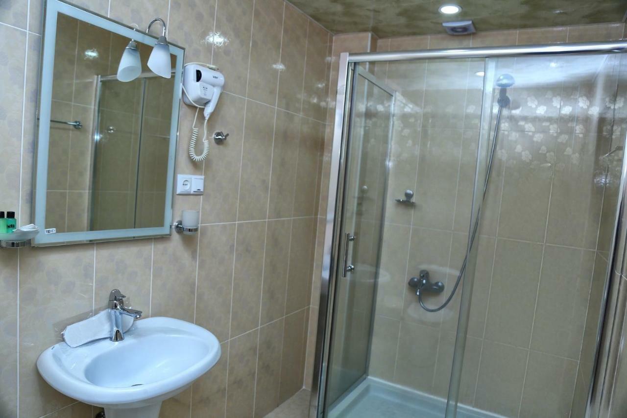 Lara Hotel Goris Zewnętrze zdjęcie