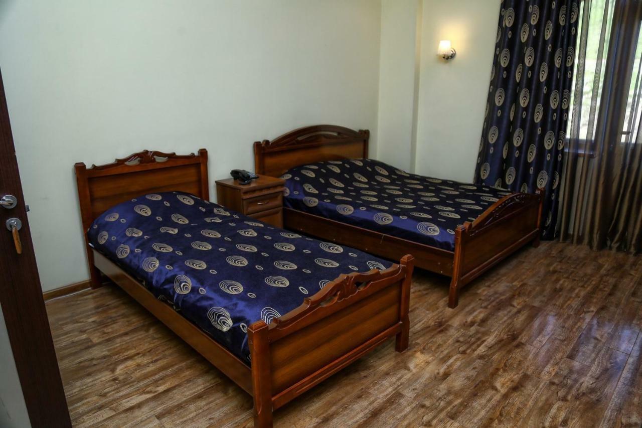 Lara Hotel Goris Zewnętrze zdjęcie